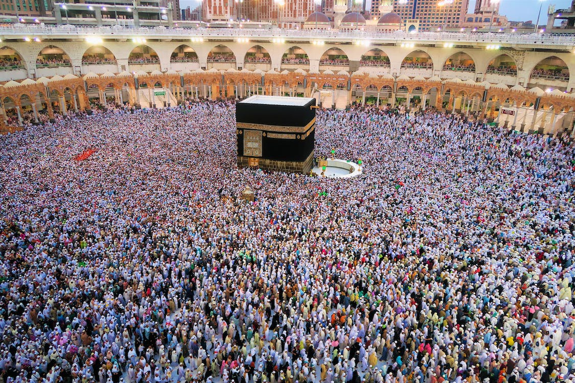 Contemporary Perspectives of the Holy Kaaba